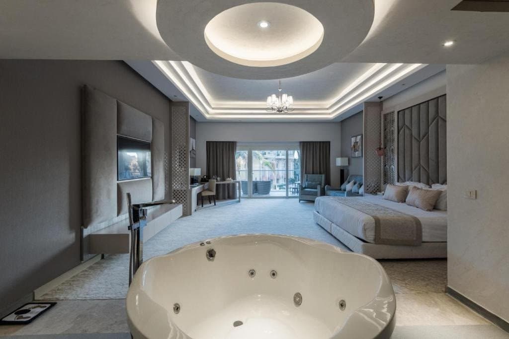 Royal Suite Retreat